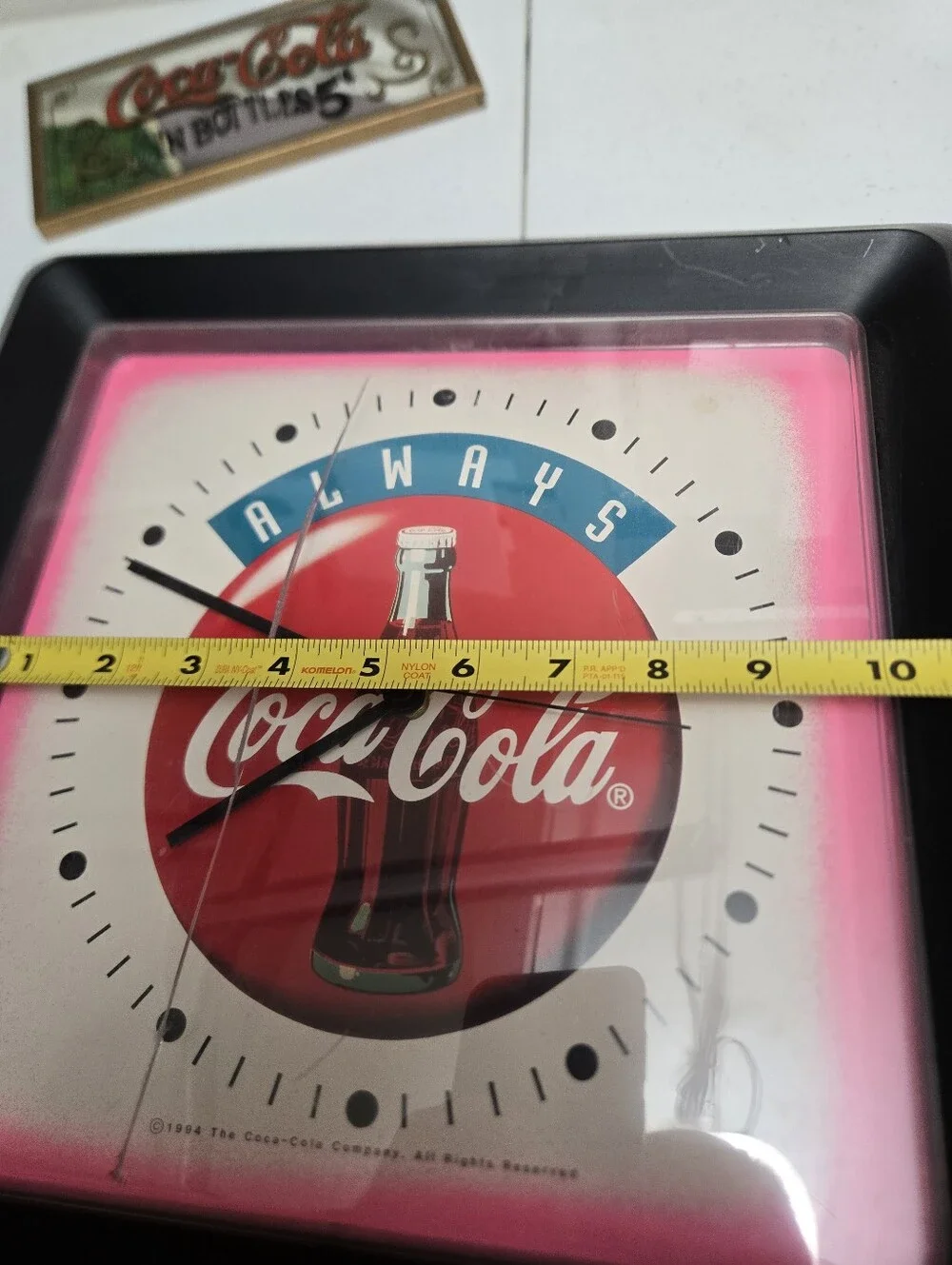 Vintage Coca Cola Kitchen Wall Clock 1994 Keeps Good Time Plastic Face Cracked